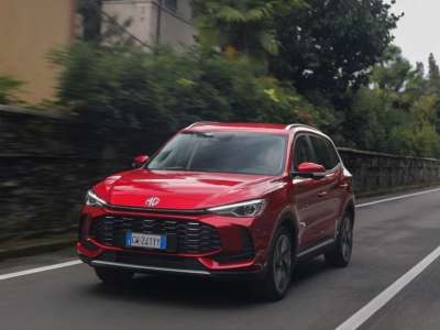 MG ZS HYBRID+ 1.5 Hybrid+ Luxury