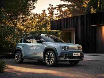 RENAULT 4 E-Tech Electric 120 CV Urban Range Evolution